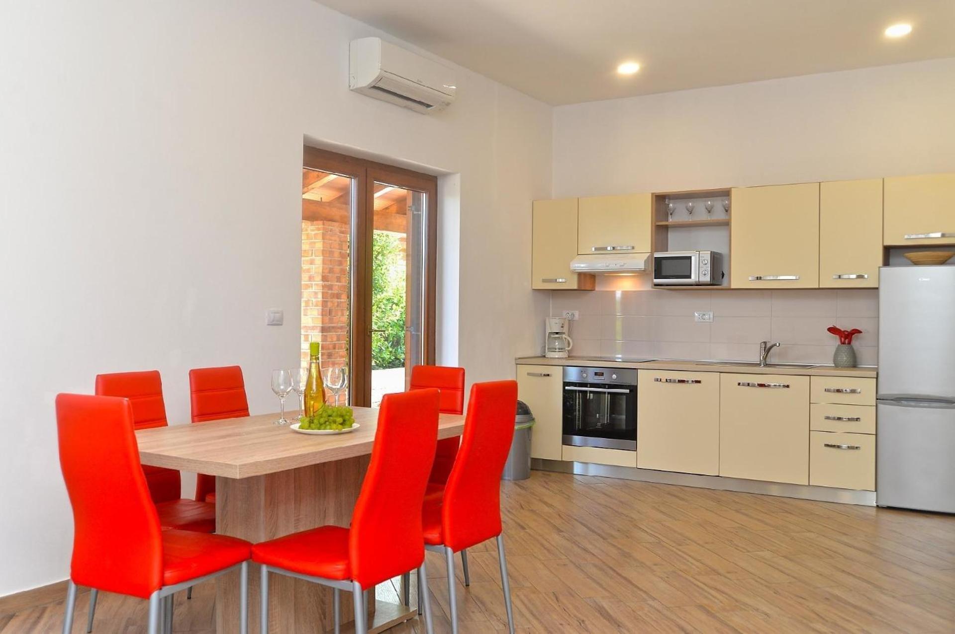 Ferienhaus Mit Privatpool Fuer 5 Personen Ca 80 Qm In Liznjan, Istrien Suedkueste Von Istrien Exterior photo